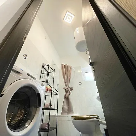 Apartamento Mini Palais - Beachfront, 5 Min Center