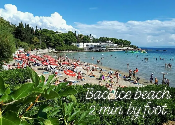 Mini Palais - Beachfront, 5 Min Center